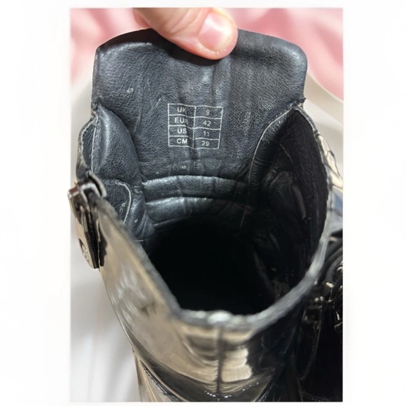 KillStar Broom Rider Black Combat style Boots with Moon Detail Womens  Sz 11 - Picture 8 of 10